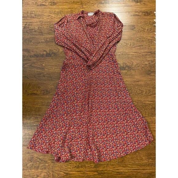 Vintage Carteret Long Sleeve Floral Dress with Tie Neck - Picture 12 of 14